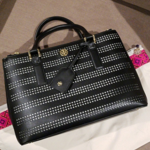 Tory Burch Handbags - Tory Burch Robinson Perforated Double Zip Tote